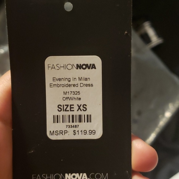 Dress - Picture 5 of 5